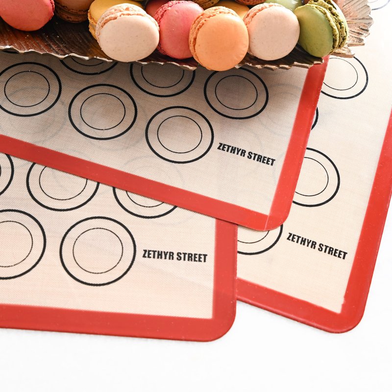 Macaron Silicone Baking Mats - Set of 10 - Full Size - 16.5 x 24, Non-Stick Macaron Mat for Perfect Baking - Dishwasher & Oven Safe, Ideal for Macarons, Cookies, Bread, Red Border