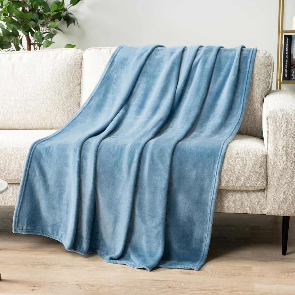 PAVILIA Fleece Throw Blanket - Dusty Blue Super Soft Flannel for Couch | Cozy 50x60 Luxury Plush Blanket
