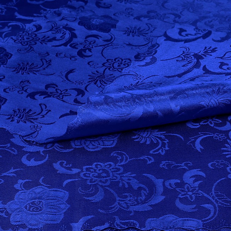 Cobedzy 60 Pack Royal Blue Satin Cloth Napkins, 17x17 Inch Satin Napkins Damask Cloth Napkins Jacquard Dinner Napkins Luxurious Cloth Napkin for Wedding Banquet Party Restaurant Dinner Decoration