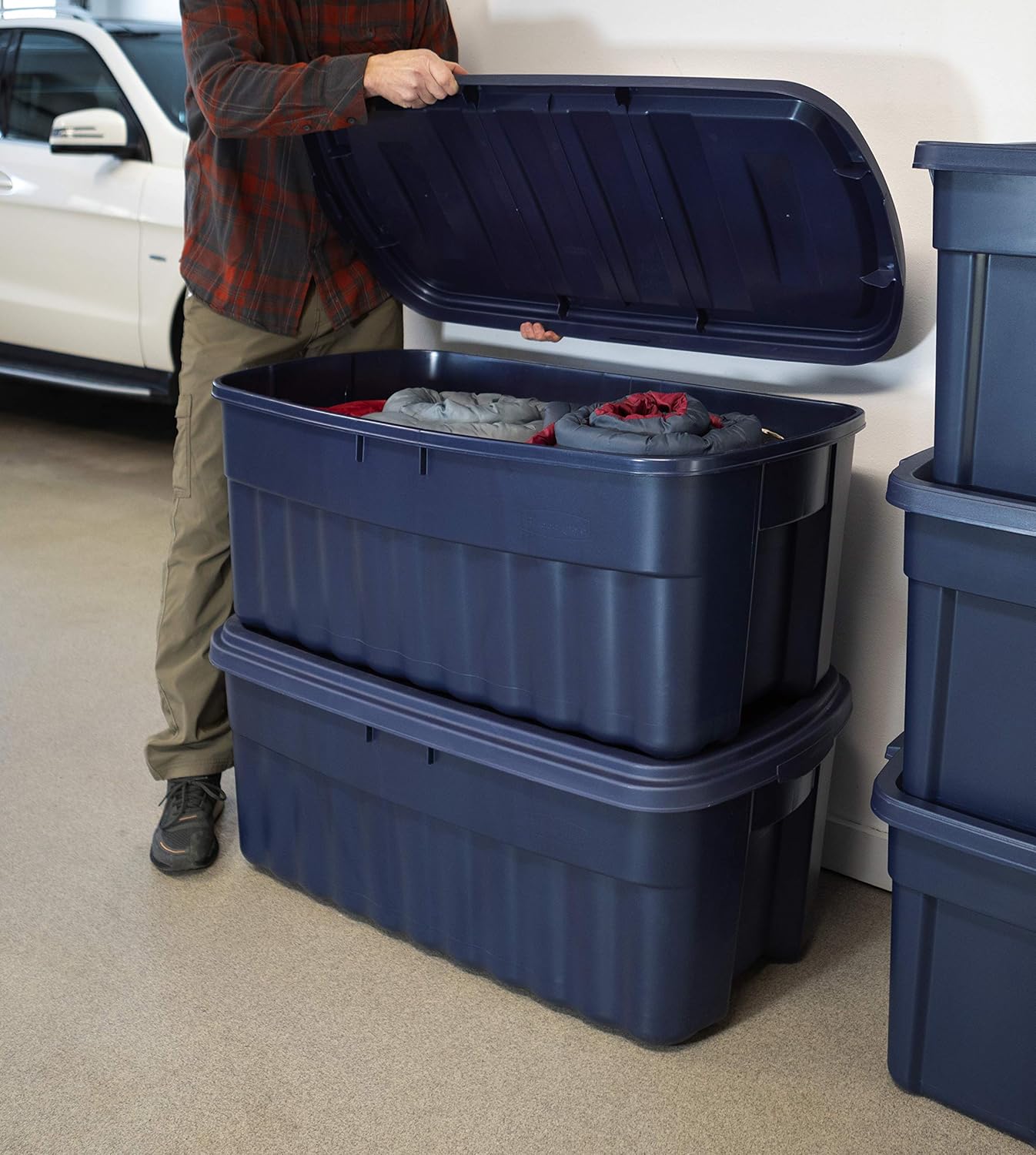 Rubbermaid 50 Gallon Roughneck Storage Tote - Durable, Reusable Plastic Bin for All Your Needs
