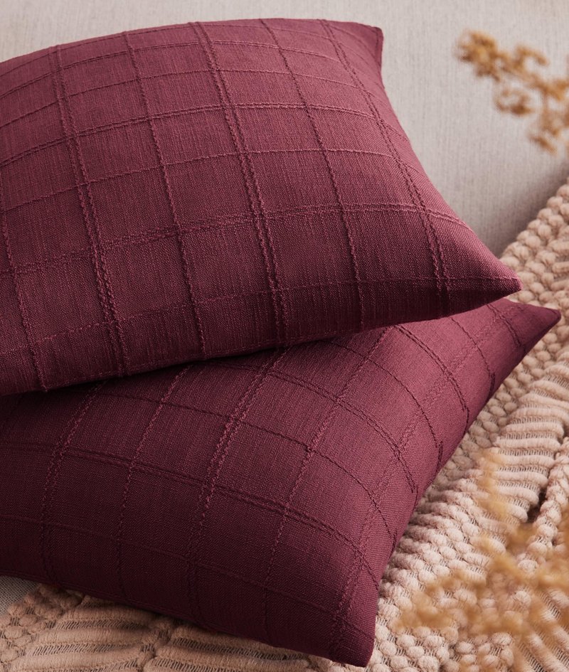 ZeeMart Linen Checked Throw Pillow Covers Set of 2, 20x20 Inch Allover Grid Burgundy, Farmhouse Decorative Double Sided Grid Embroidered Couch Pillow Cases Red Cotton Linen Cushion Covers