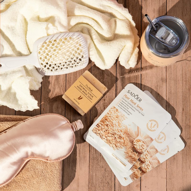 ProShako 12-Piece Gift Set for Women, Birthday Gift for Mom Wife Sister Girlfriend Coworker, Mothers Day Gift, Bridal Shower, Skin Care and Relaxation Set