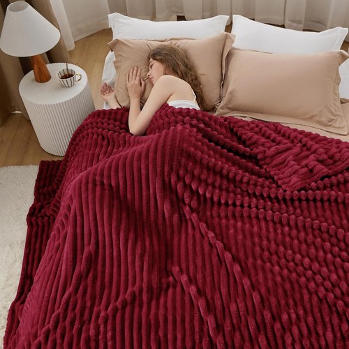 Bedsure GentleSoft Red Fleece Blanket - Cozy, Soft Throw for Couch | Perfect 108x90 Inches Size