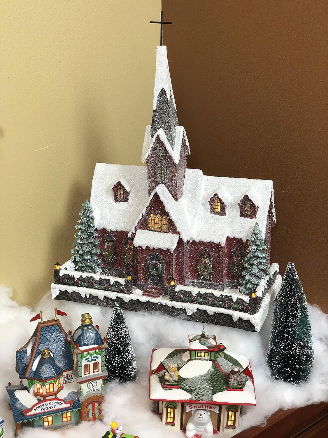 Skiennix Christmas Fake Snow Decor - Fluffy Cotton-Like Indoor Snow for Mantle & Nativity Set | 15 OZ