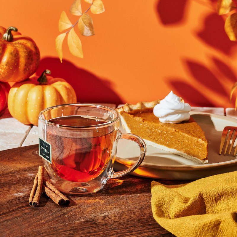 Steven Smith Teamaker Autumn Leaves No. 48, Yunnan Black Tea, Cinnamon, Ancho Chile, Ginger, Clove, Sugar-Free, Black Tea Bags, 15 Sachets, 1.48oz each