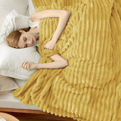 Bedsure GentleSoft Full Blanket - Cozy Yellow Fleece Throw for Couch, Perfect Gift for Women | 84x90 Inches