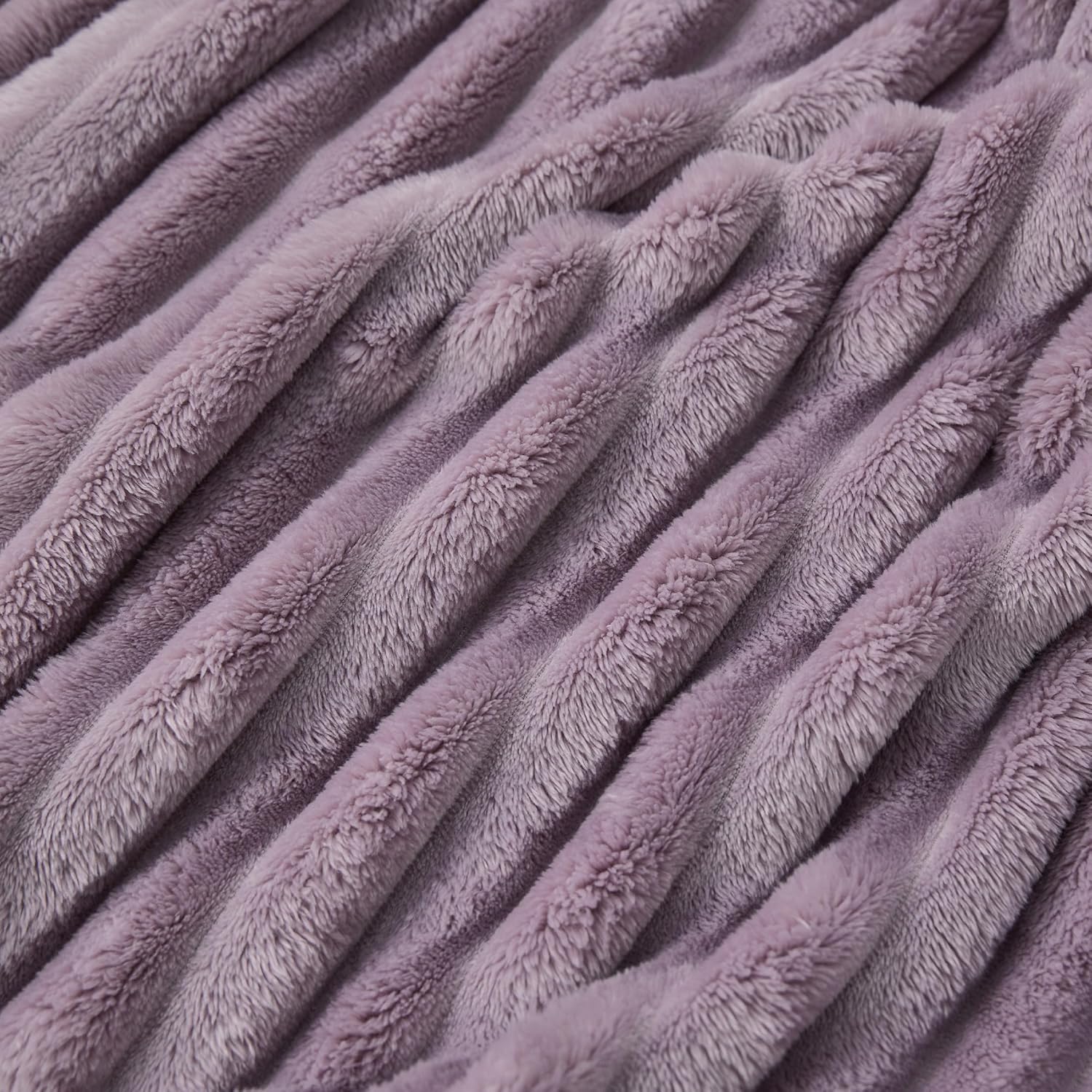 Bedsure GentleSoft Full Blanket - Cozy Light Purple Throw for Women | Soft & Large 84x90 Inches