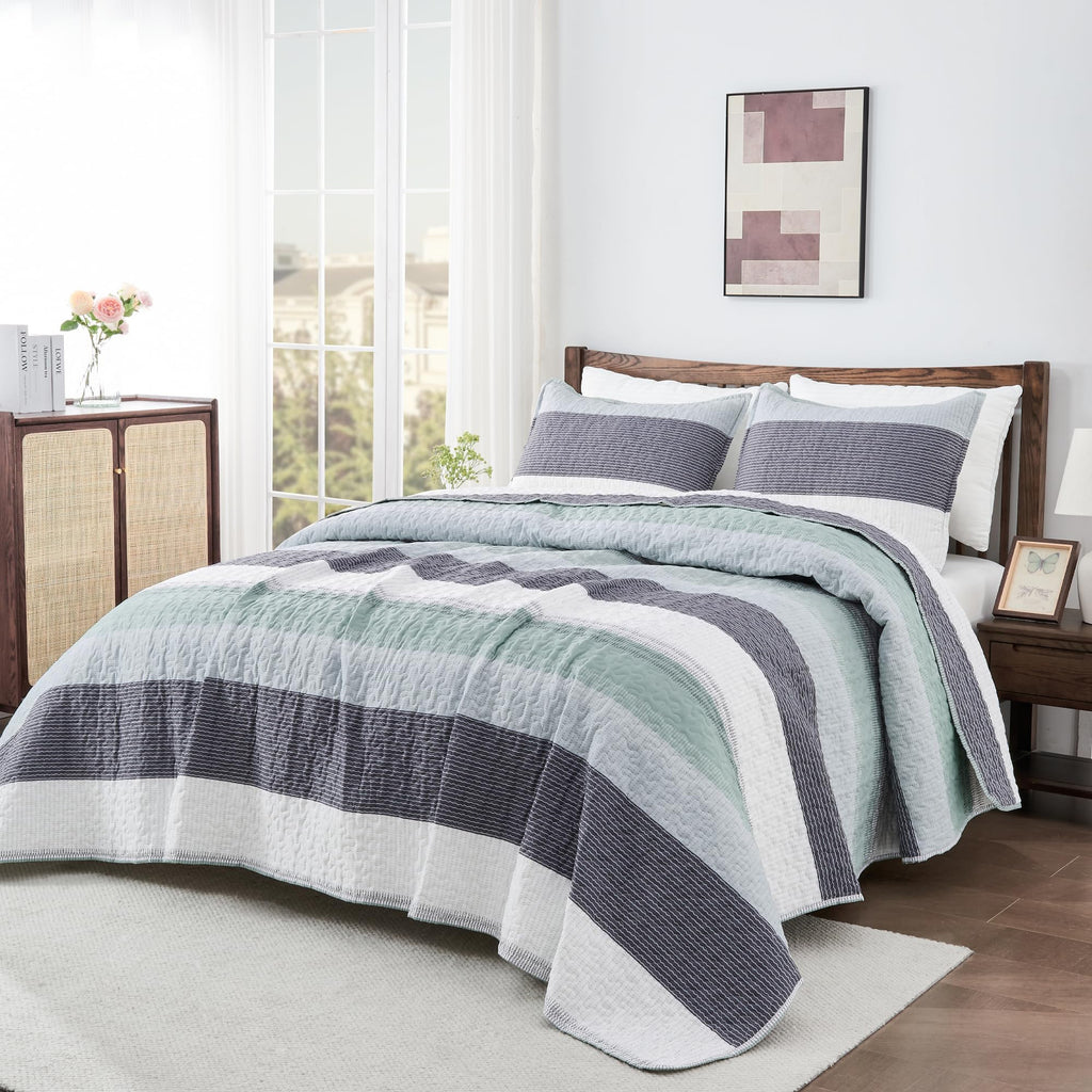 Andency Stripe Quilt Set Cal King(104x112 Inch), 3 Pieces (1 Striped Quilt and 2 Pillowcases) Patchwork Bedspread Coverlet Set, Lightweight Soft Microfiber Quilted Bedding Set