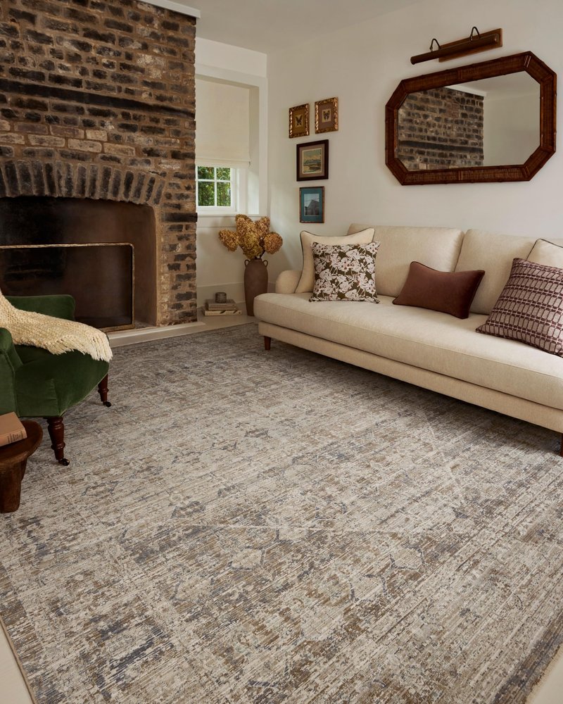 Loloi Chris Loves Julia Ida Collection IDA-06 Slate/Natural 2'-7" x 8'-0", .19" Pile Height, Runner Rug