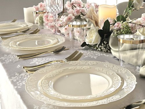 " OCCASIONS " 150 Piece set (25 Guests) Vintage Wedding Party Disposable Dinnerware Set Plastic Plates 10.25'', 7.5'' +Gold Silverware w/double fork (Portofino Plain Ivory, Gold Silverware)
