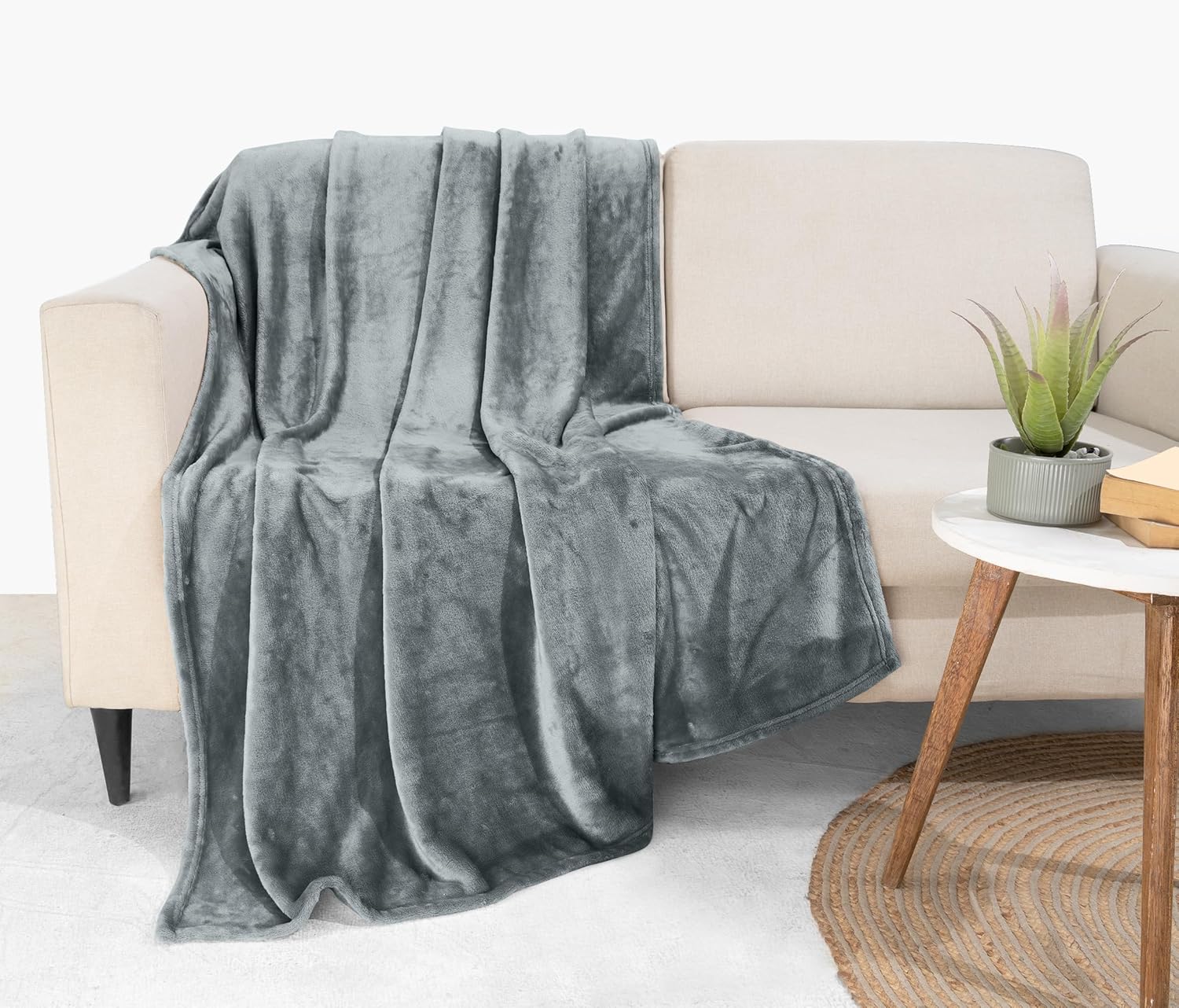 Utopia Bedding Fleece Blanket - Luxury Anti-Static Soft Microfiber Throw - Ash Grey, 50x60 Inch