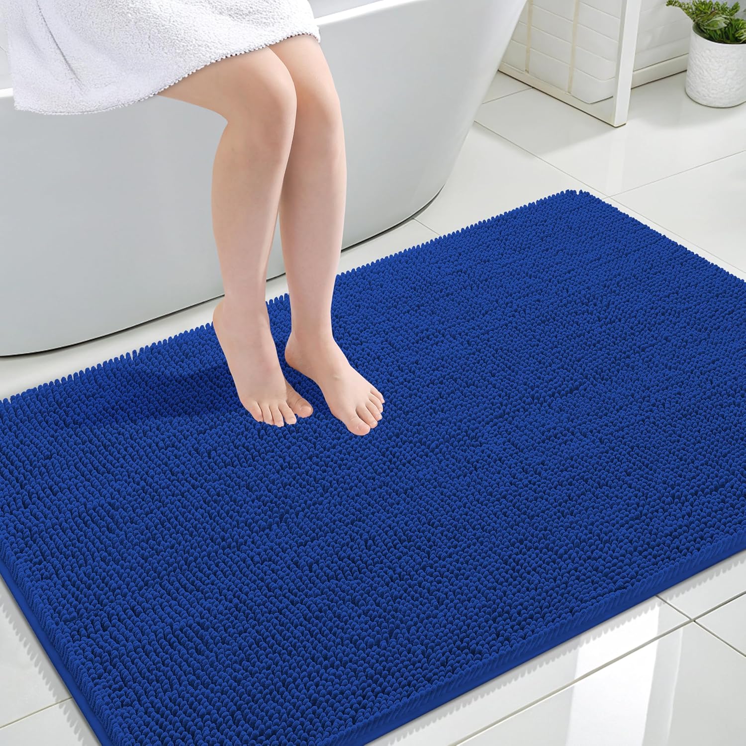 OLANLY Large Bathroom Rugs - Extra Soft Chenille Bath Mats with Rubber Backing | Quick Dry, Machine Washable, Royal Blue 44x32