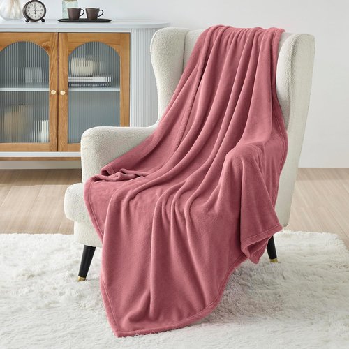 Bedsure GentleSoft Fleece Throw Blanket - Lightweight Plush Cozy Blanket in Dusty Rose, 50x60 Inches