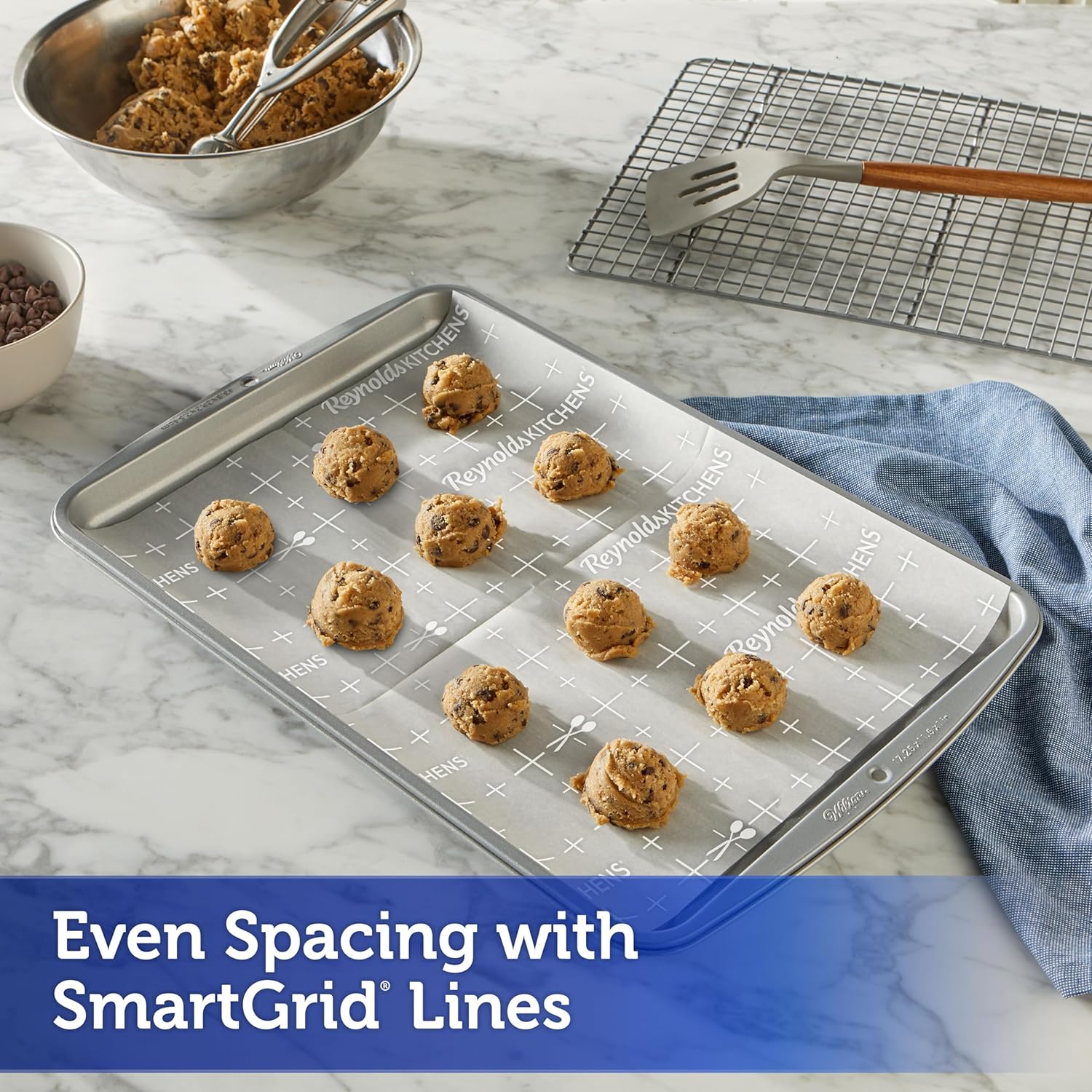 Reynolds Kitchens Pre-Cut Parchment Paper Baking Sheets - 100 Sheets Total | Perfect for Cookies
