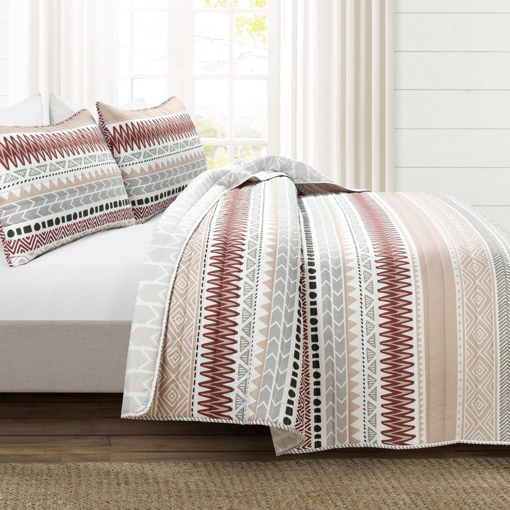 Lush Decor Southwest Stripe Reversible Quilt Queen Size 3 Piece Set Full/Queen Multi - Striped Bedding Set Queen Quilt - Southwestern Decor