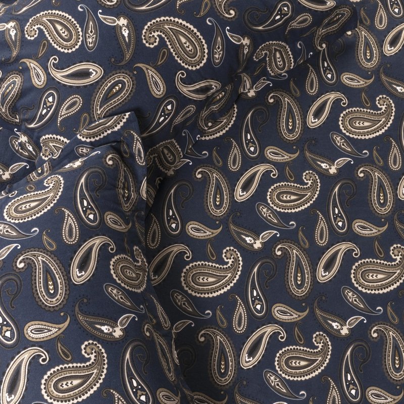 Superior Paisley Flannel Cotton Duvet Cover Set, Warm Fuzzy Comforter Cover, Floral Bedding Essentials, Secure Button Closure, Includes 1 Duvet Cover, 2 Pillow Shams, King/California King, Navy Blue