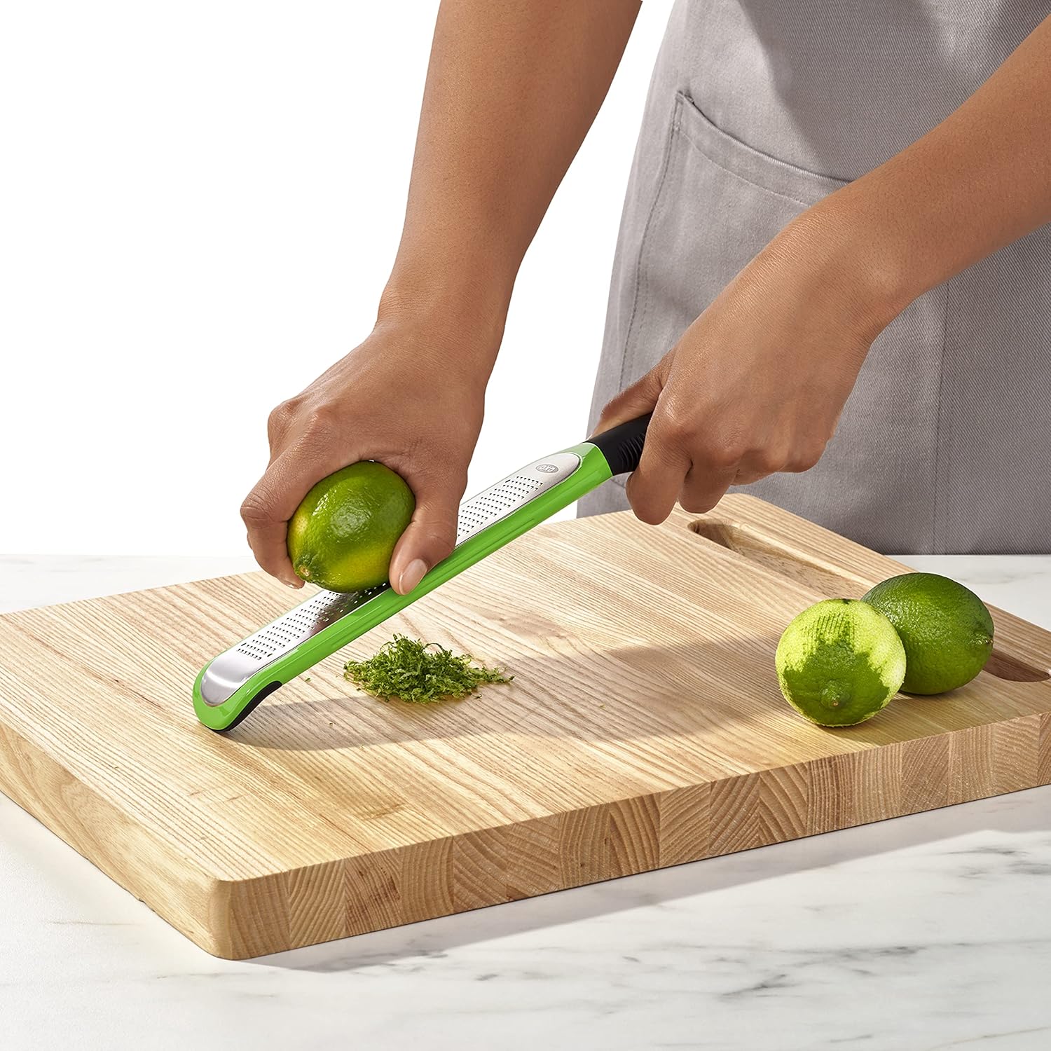 OXO Good Grips Zester & Grater - Precision Etched Design for Effortless Zesting & Grating