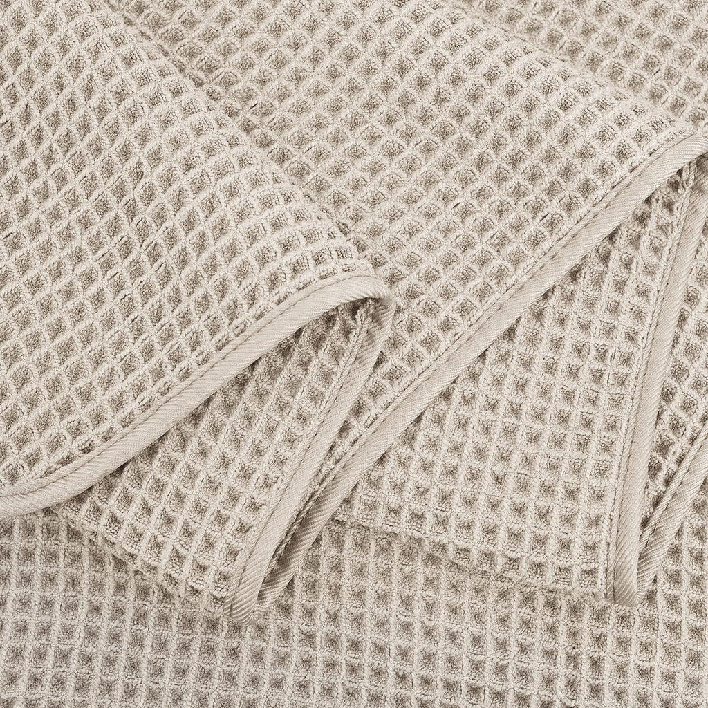 POLYTE Microfiber Bath Towels - Oversize Quick Dry & Lint Free, 60 x 30 in, 4 Pack | Waffle Weave