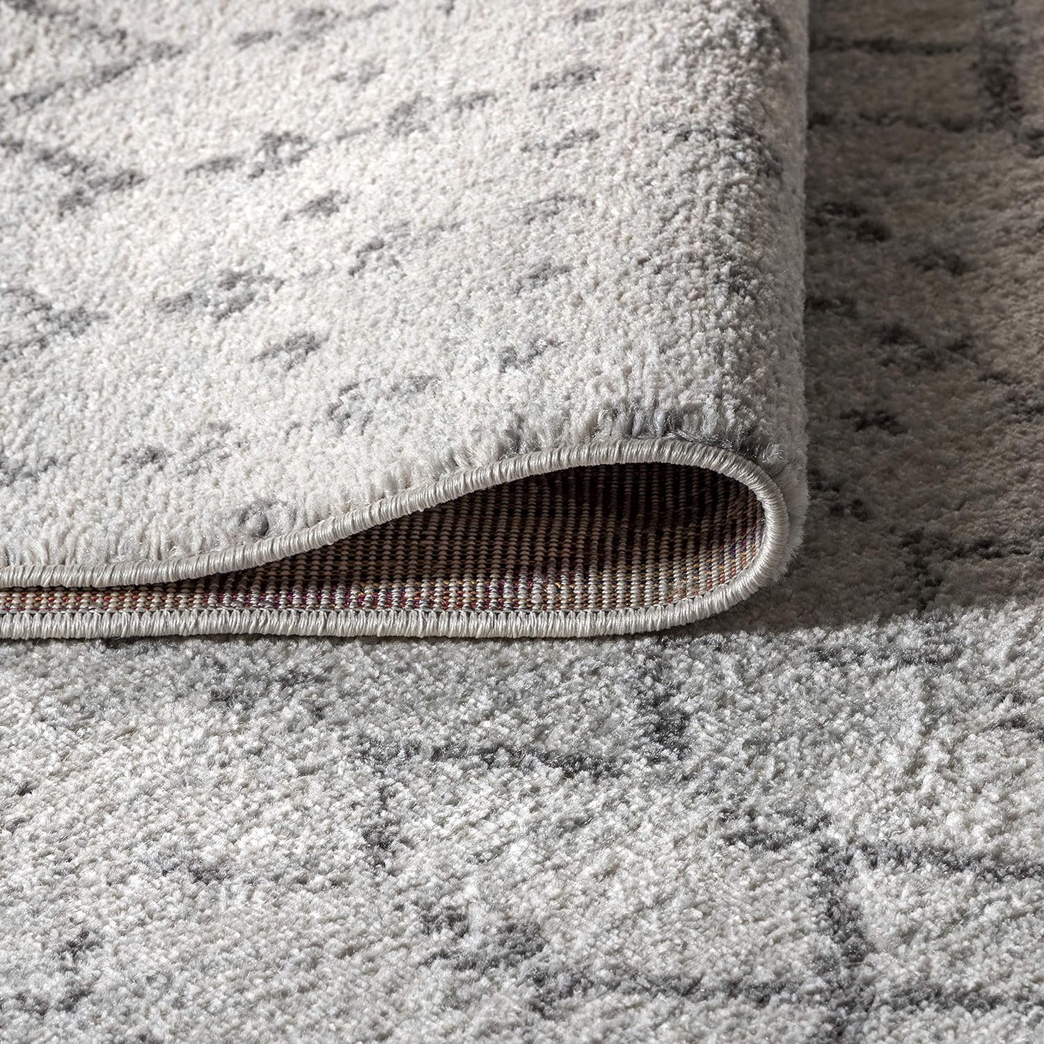 **JONATHAN Y Boho Vintage Diamond Area Rug - Cream/Gray 8x10 ft | Easy-Clean, Pet-Friendly Design for Any Room**