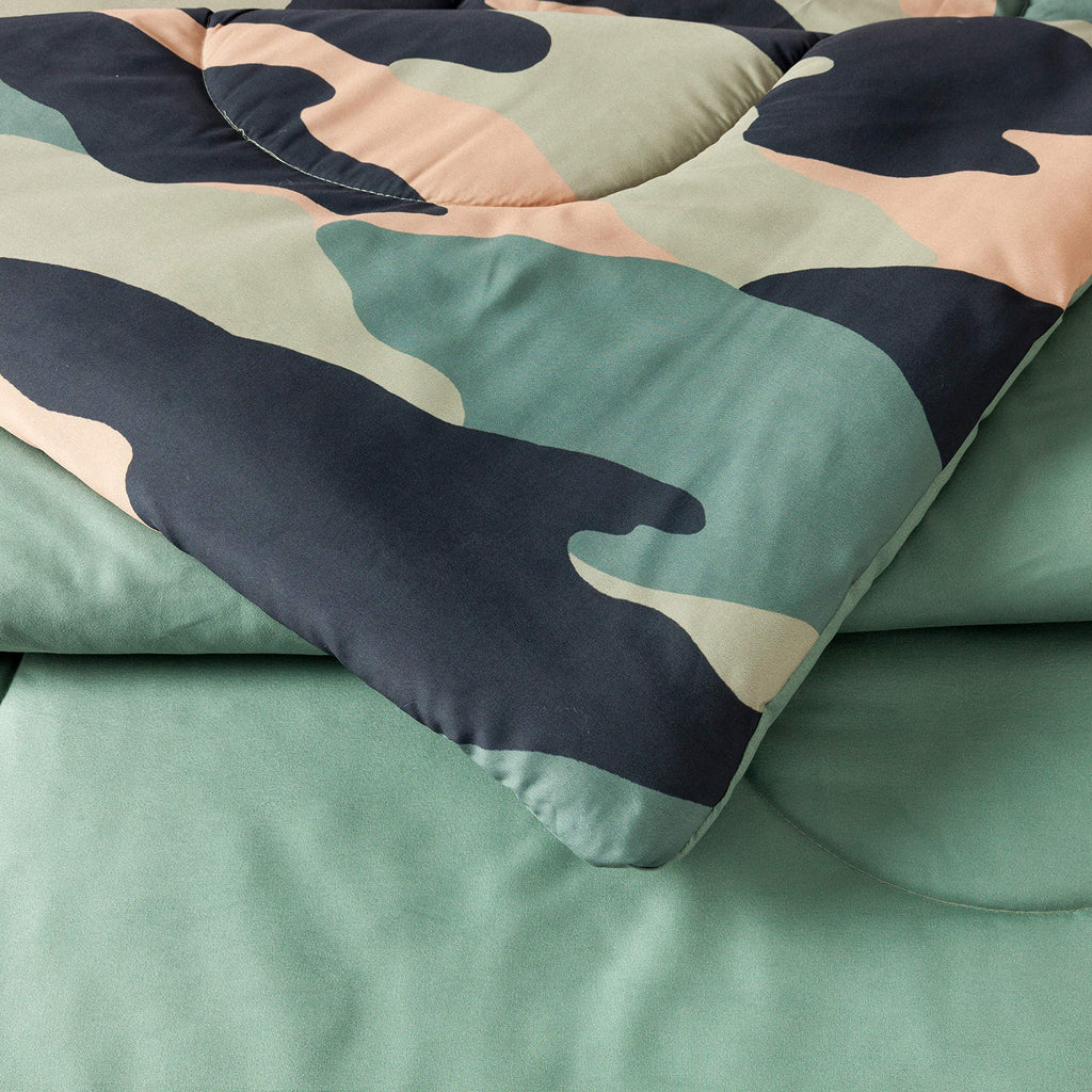 Urban Playground Covert Camouflage 3-Piece Comforter Set, Ultra Soft All Season Kids/Teens Bedding Set, Full Queen, Green