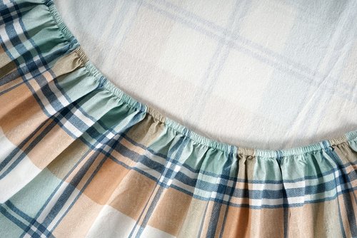 LANE LINEN 100% Cotton Queen Flannel Sheets Set - Brushed for Extra Softness - Lightweight & Durable Cotton Flannel 15" Deep Pocket Queen Sheets Set - Warm Winter Queen Size Bed Sheets - White Plaid