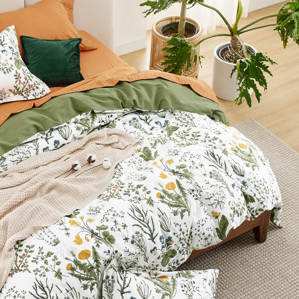 Bedsure Duvet Cover King Size - 100% Cotton Reversible Floral King Duvet Cover Set with Zipper Closure, 3 Pieces Soft & Breathable Green Bedding Set with 2 Pillow Shams 20"x36"